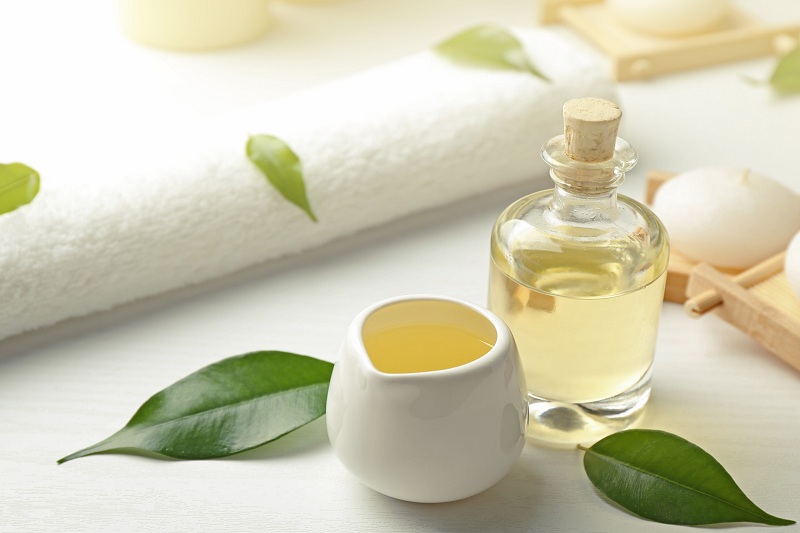روغن درخت چای