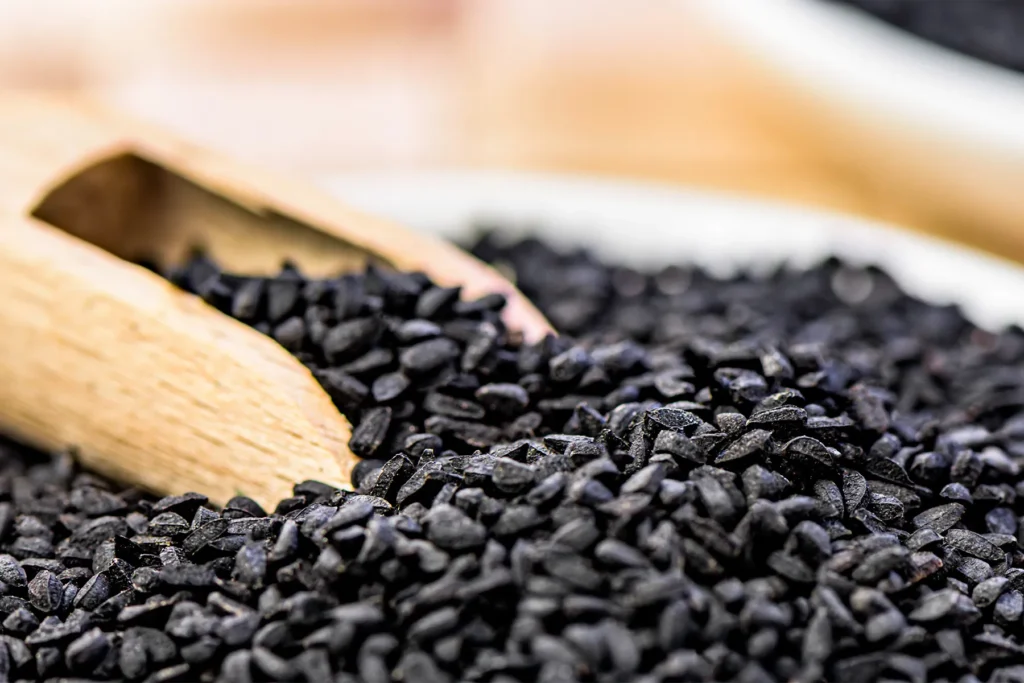 روغن سیاه دانه برای مو